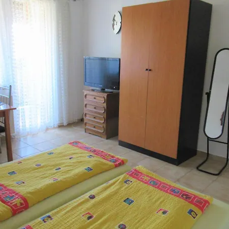 Apartman 6 Fő Részére Badacsonytomajon *